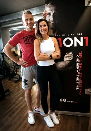 Jure Kovačič in Tina Kapelj Kovačič pri 1ON1 studiu